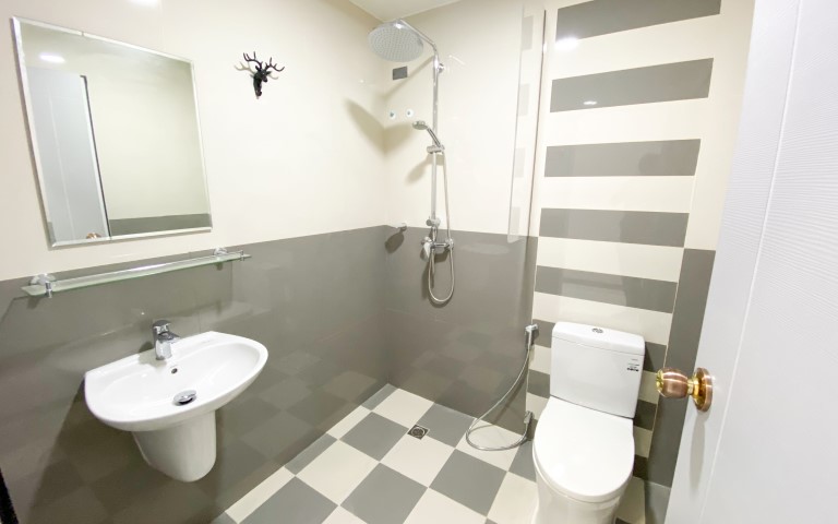 โฮมออฟฟิศ Hallmark Elegant สุขุมวิท 64 จังหวัด กรุงเทพมหานคร